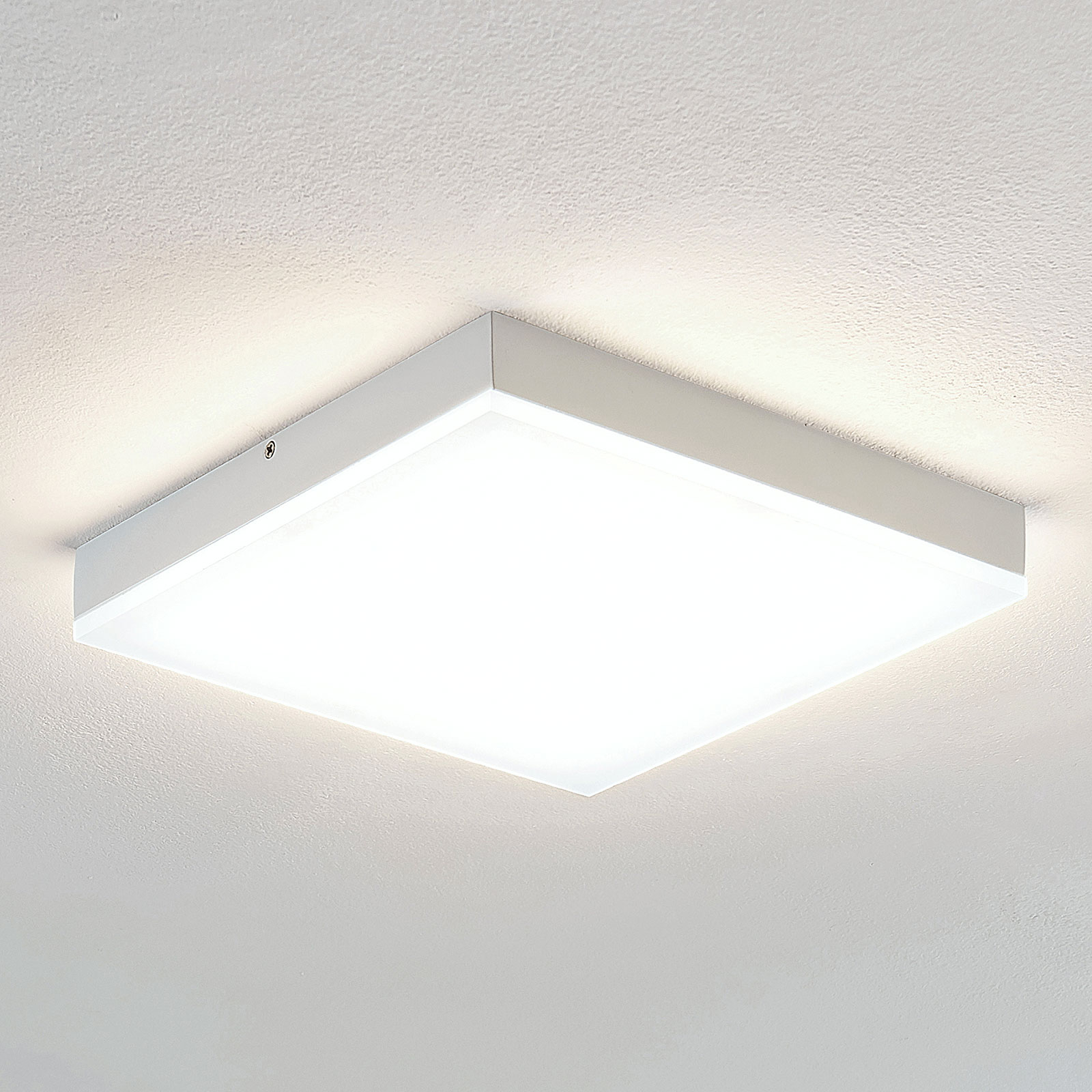Lindby Tamito LED-kattovalaisin, valkoinen, 25 cm