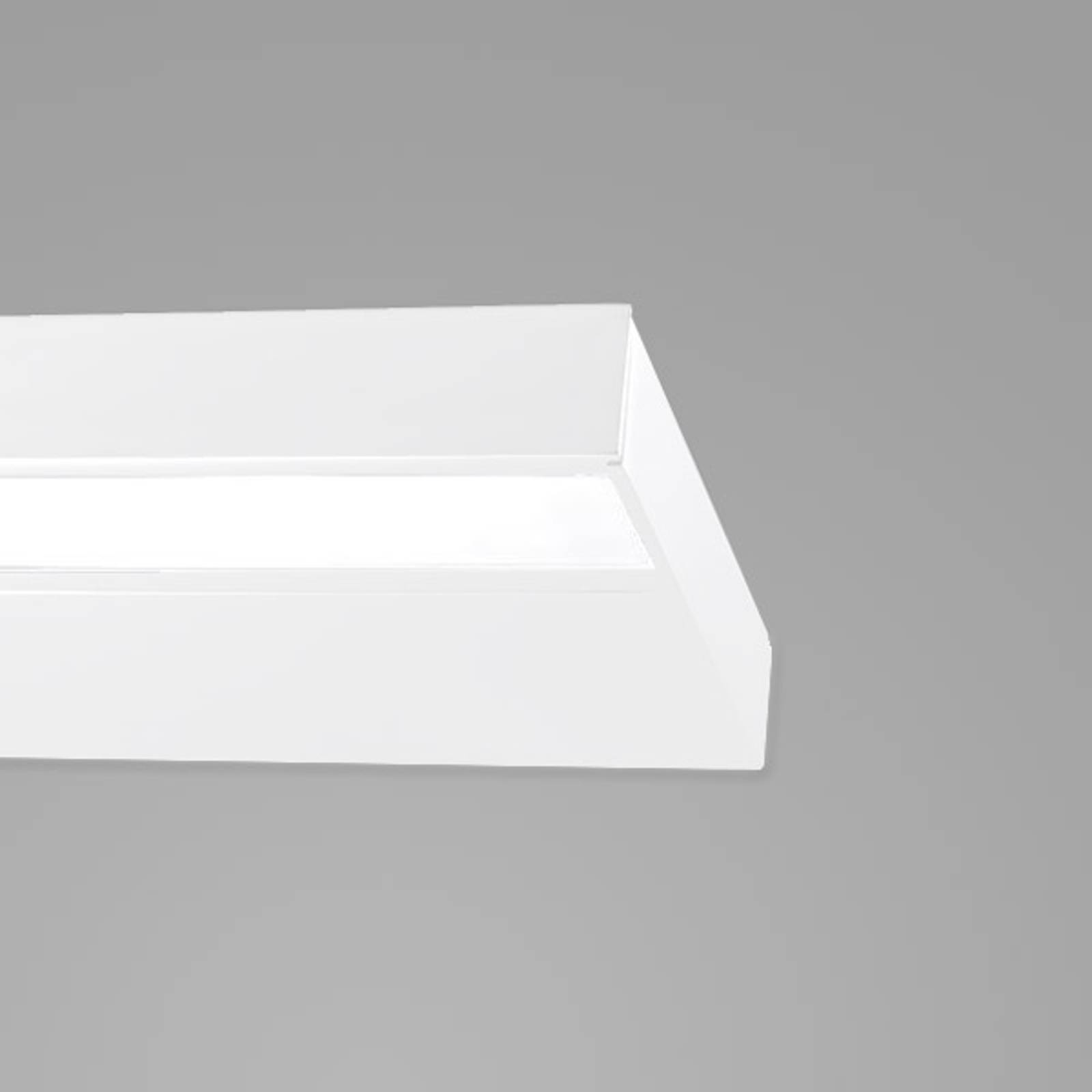Kylpyhuoneen LED-seinälamppu Prim 60cm, valkoinen