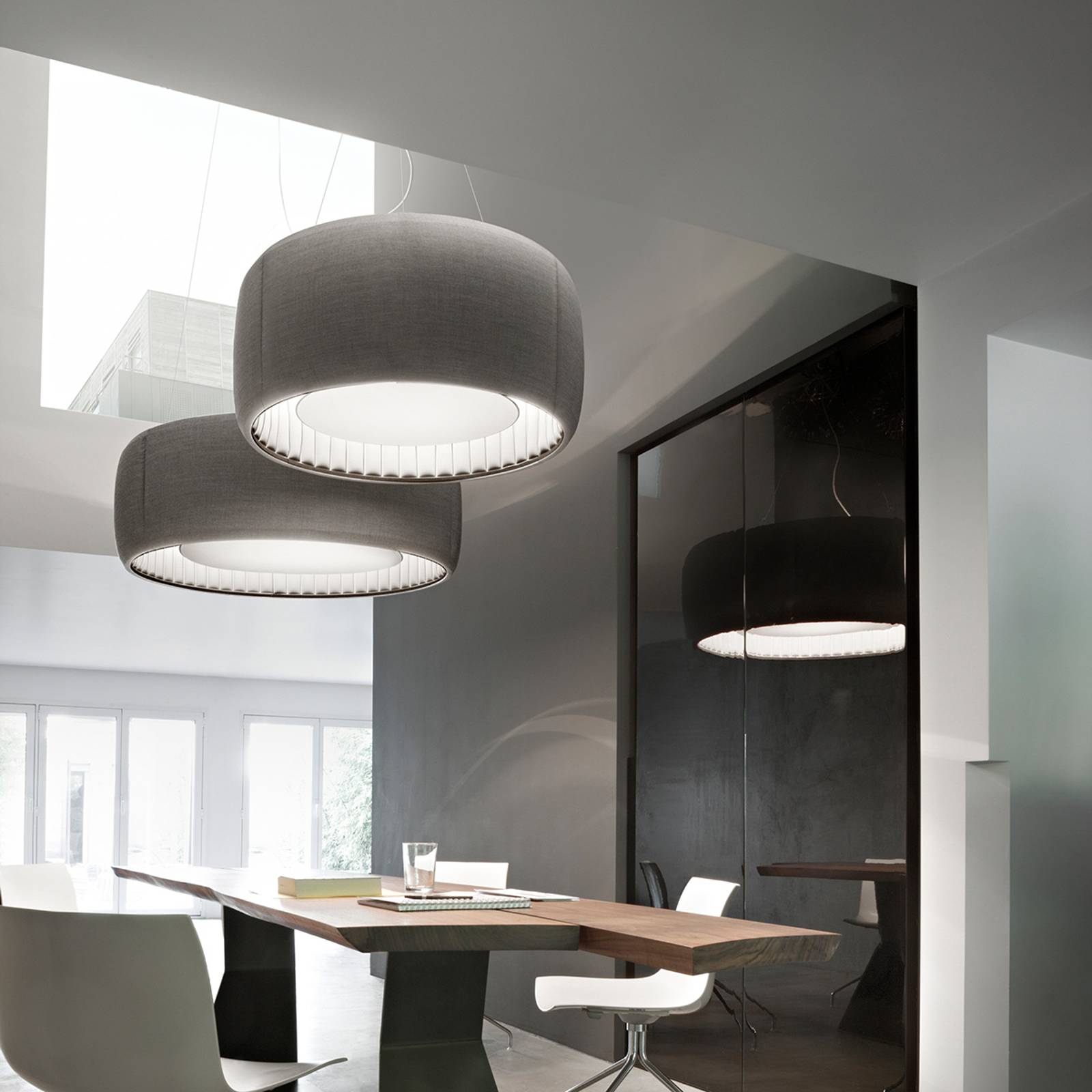 Luceplan Silenzio LED-riippuvalaisin harmaa Ø120cm