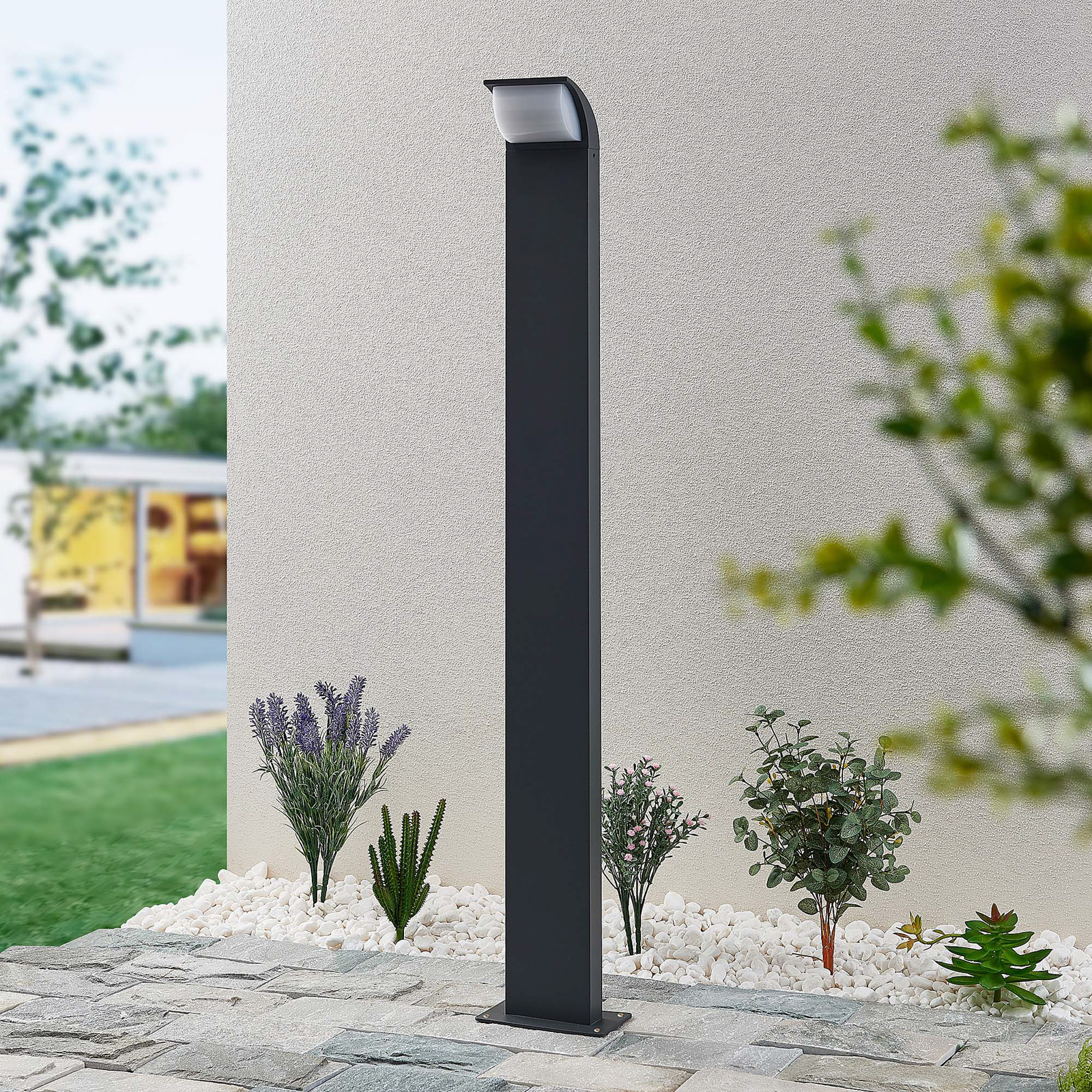 Lucande Tinna -LED-pylväsvalaisin, 100 cm