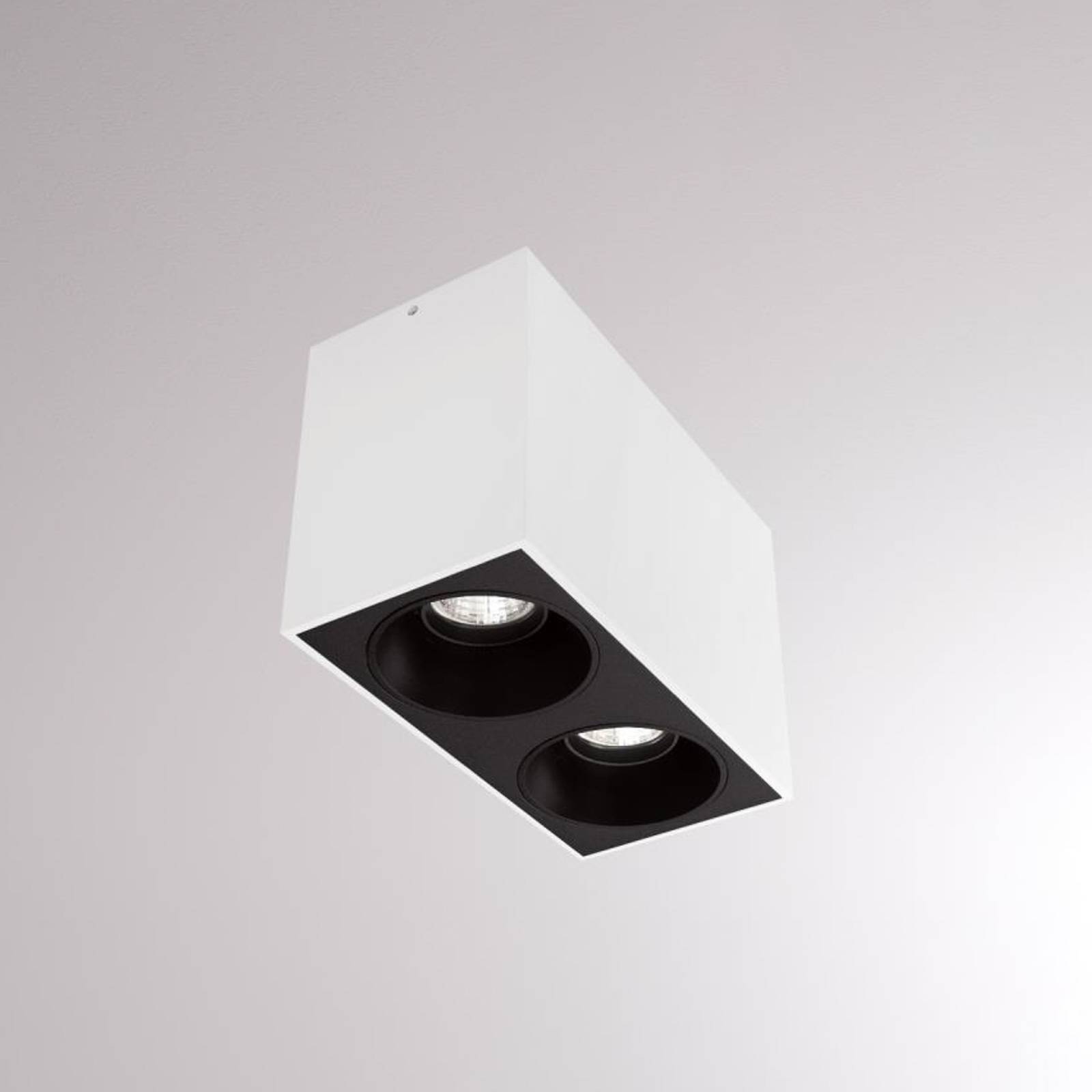 LOUM Atus Square -LED-kattovalo 2-lamp., valkoinen