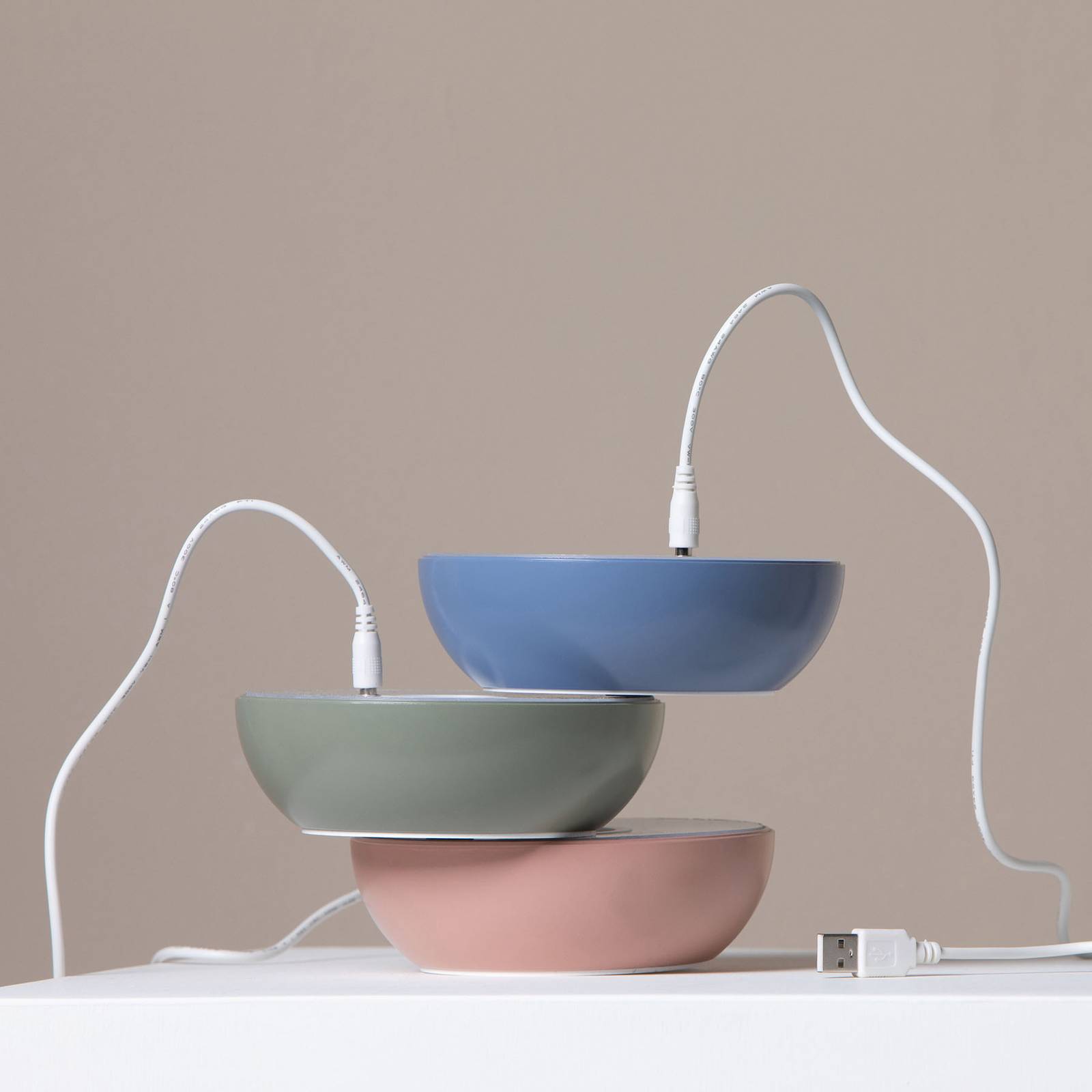Axolight Float LED-designer-pöytälamppu, vihreä