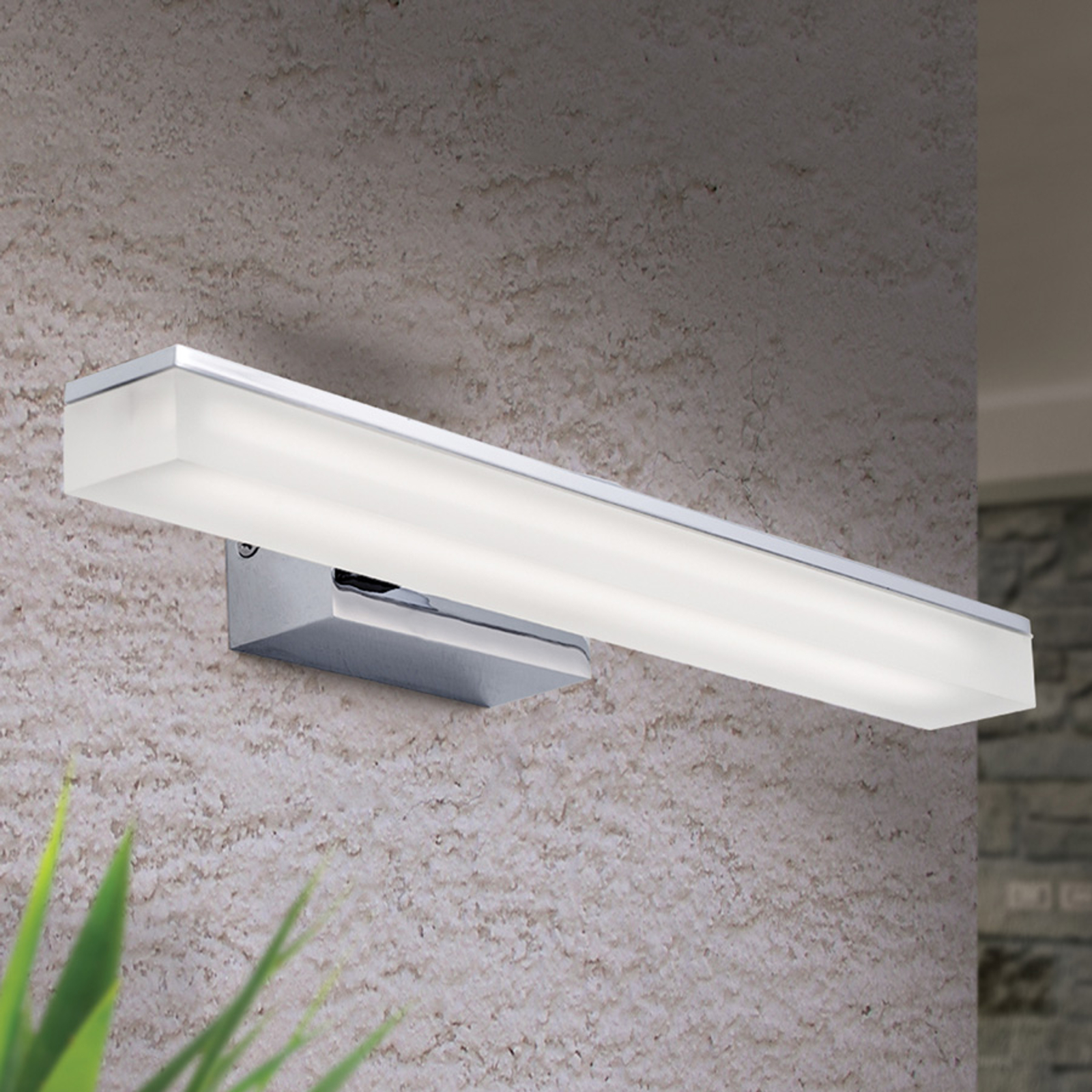 LED-seinävalaisin Alexander, IP44, 32 cm