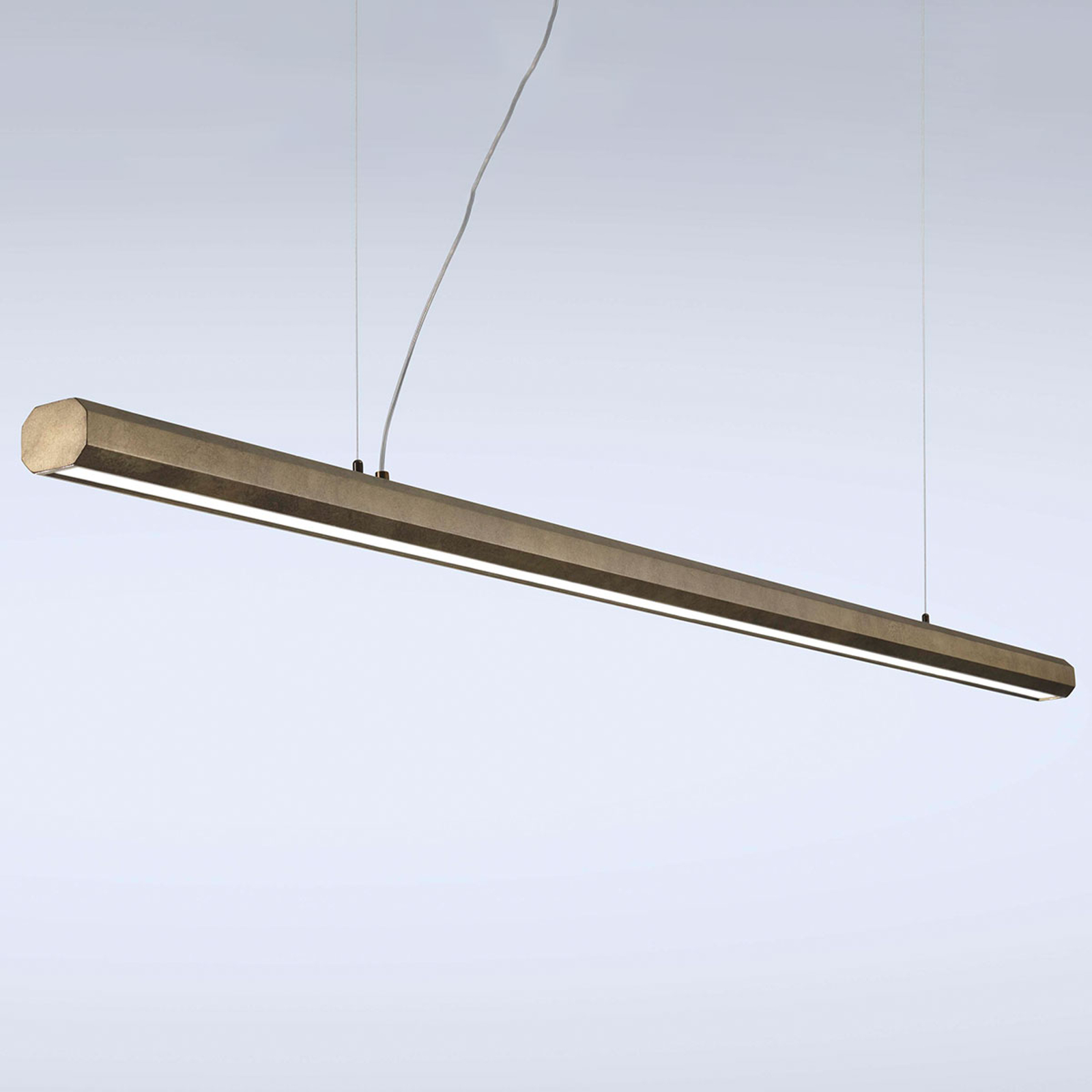 LED-riippuvalaisin Materica, tanko 200 cm messinki