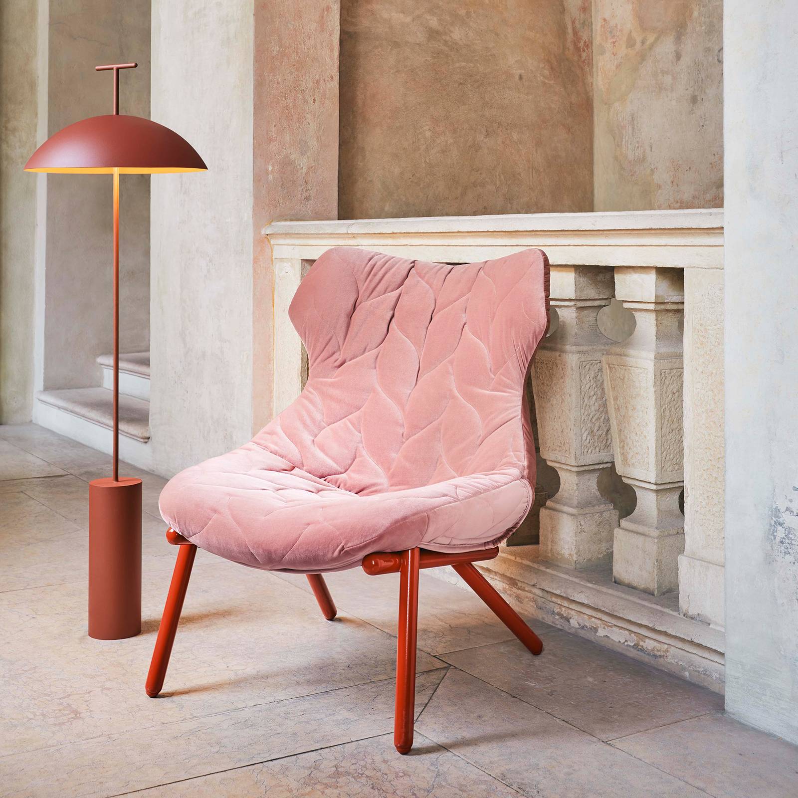 Kartell Geen-A -LED-lattiavalo, tiilenpunainen