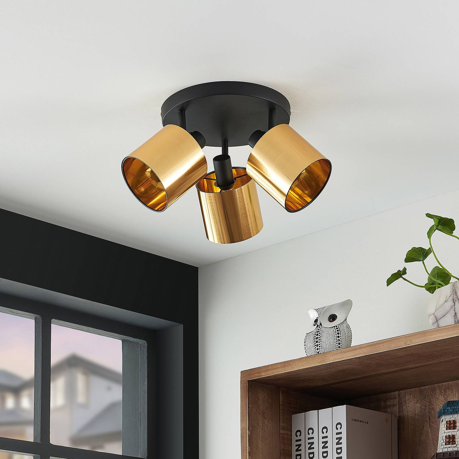 Lindby Joudy -kattovalaisin 3-lamp. vaalea pronssi