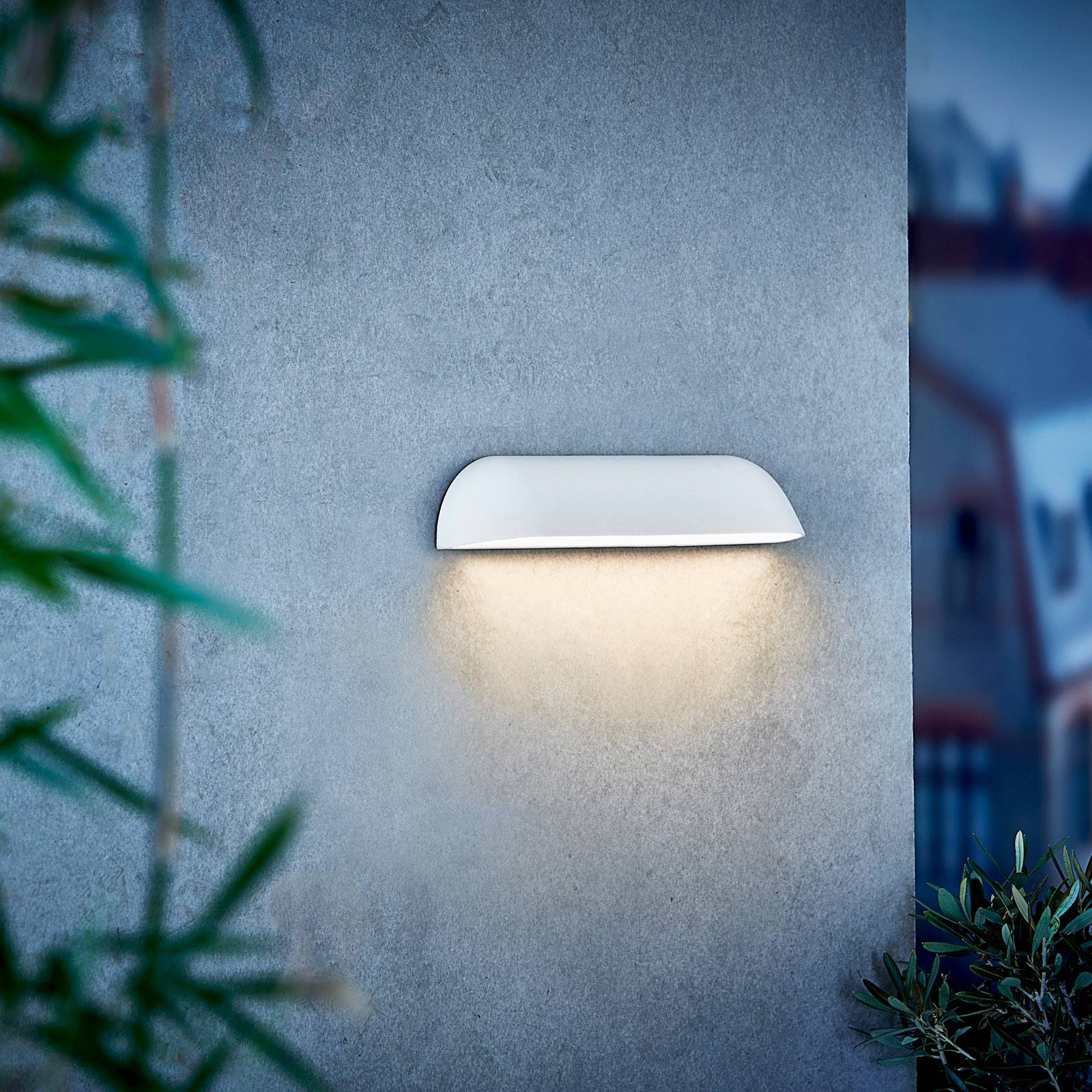 LED-ulkoseinävalaisin Front 36, valkoinen
