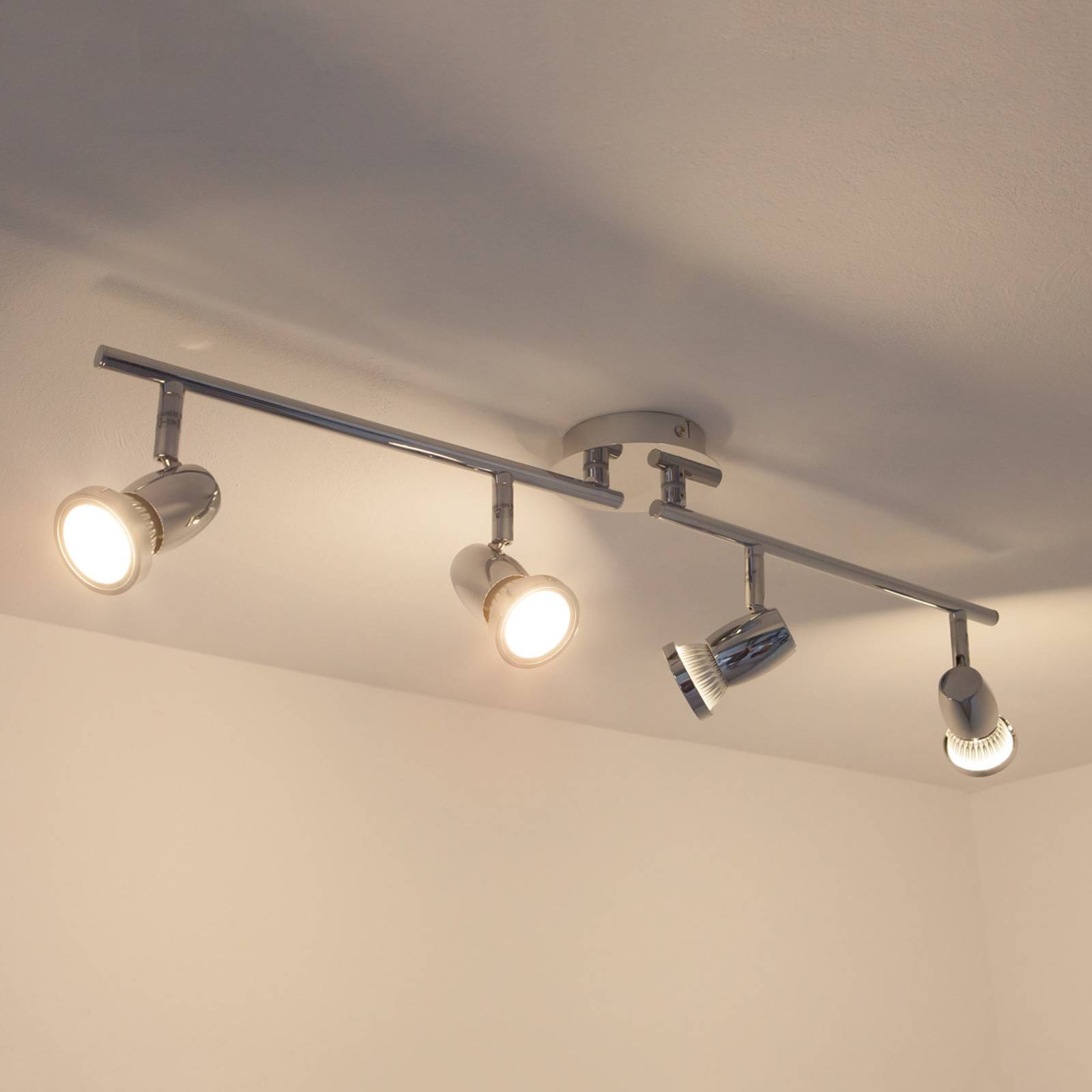 Nelilamppuinen GU10 led-kattovalaisin Arminius