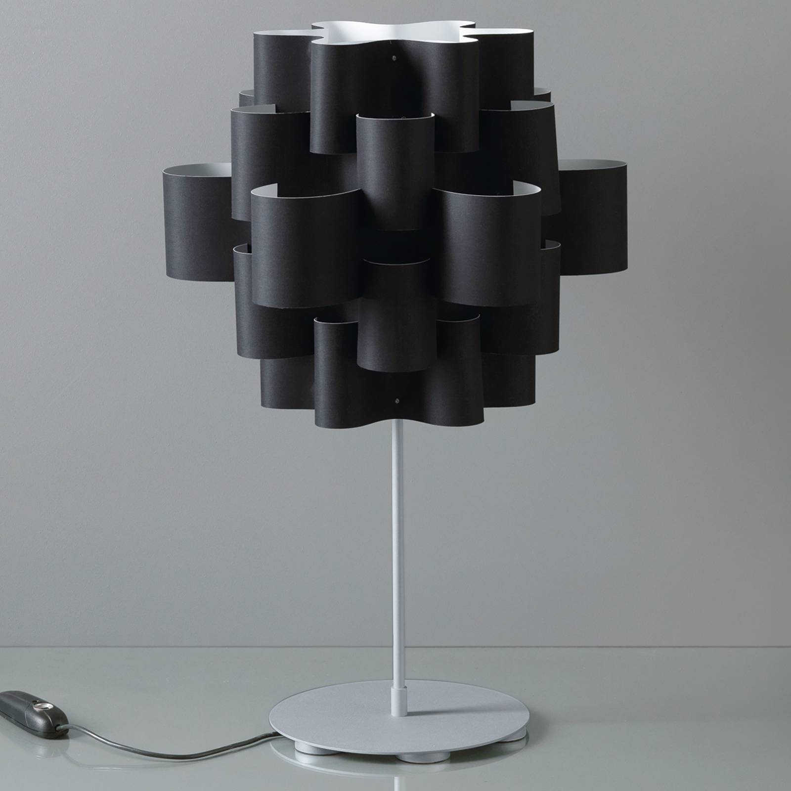 Design-pöytävalaisin Sun, musta