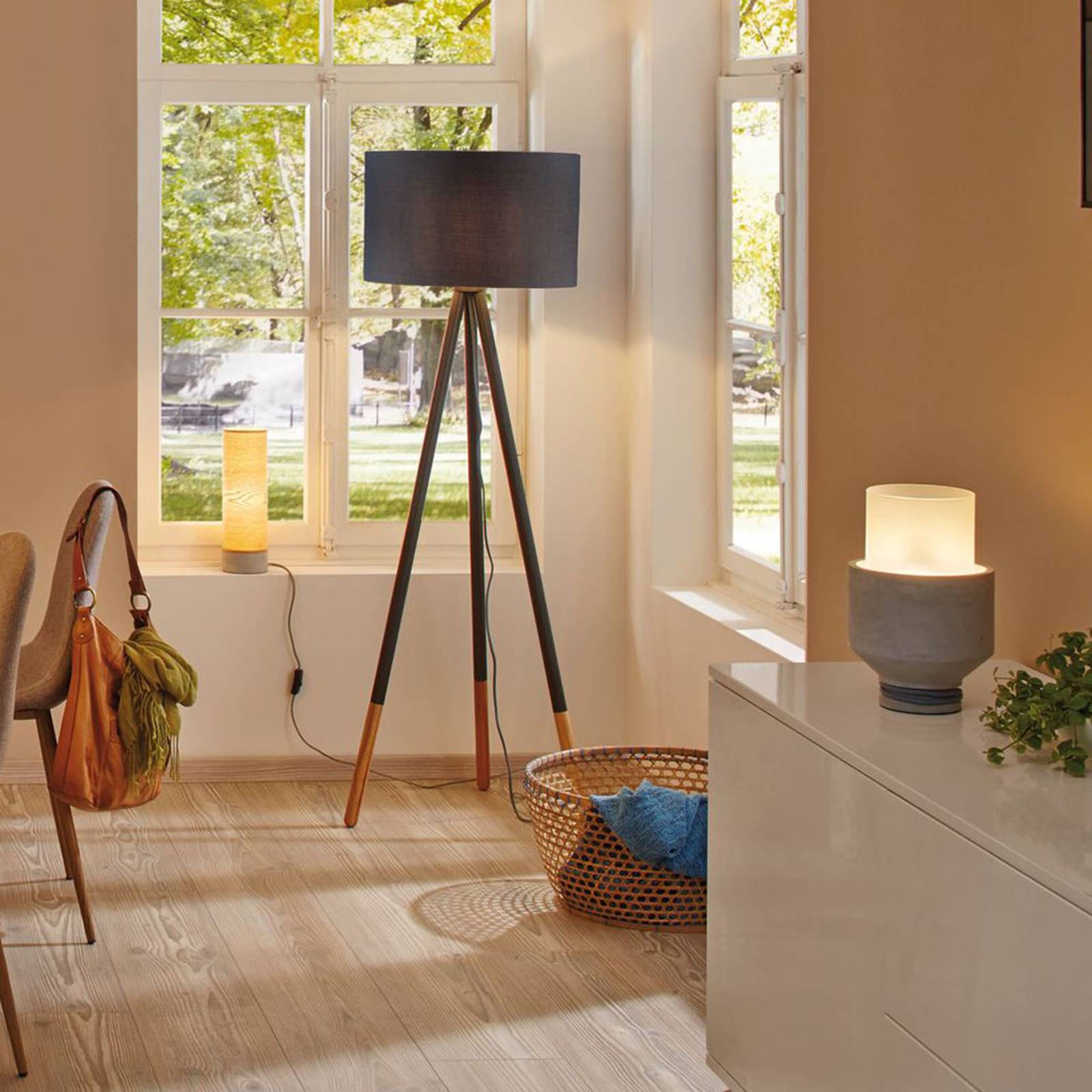 Paulmann-LED-kynttilälamppu E14 4W 2 700 K, 3 kpl