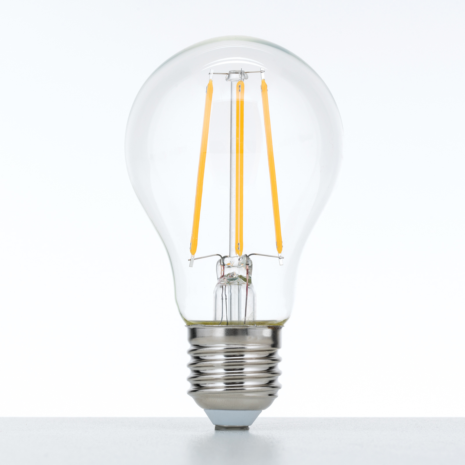 LED-filamenttilamppu E27 8 W, valkoinen, himm.
