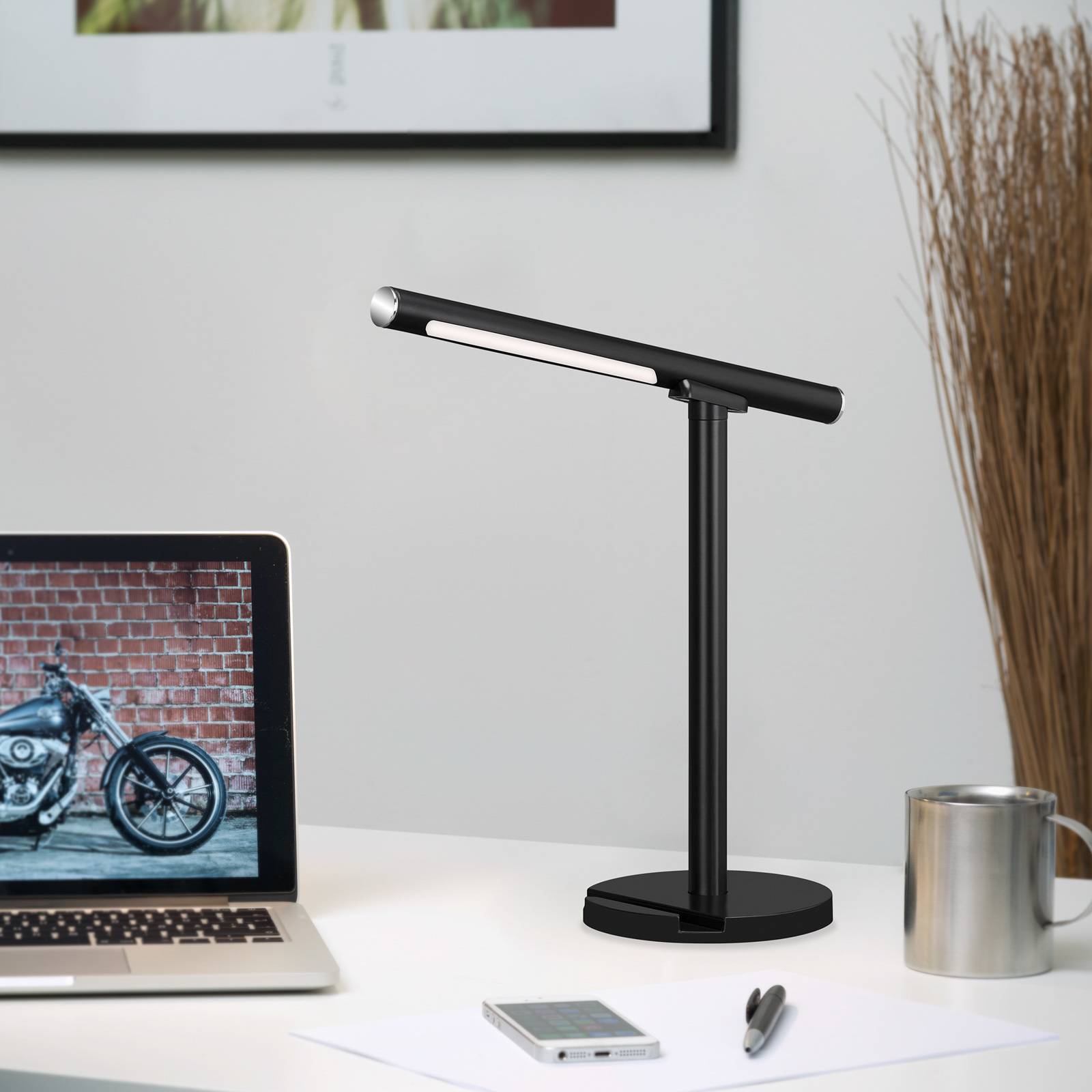 LED-pöytälamppu Everywhere, USB ja akku, musta
