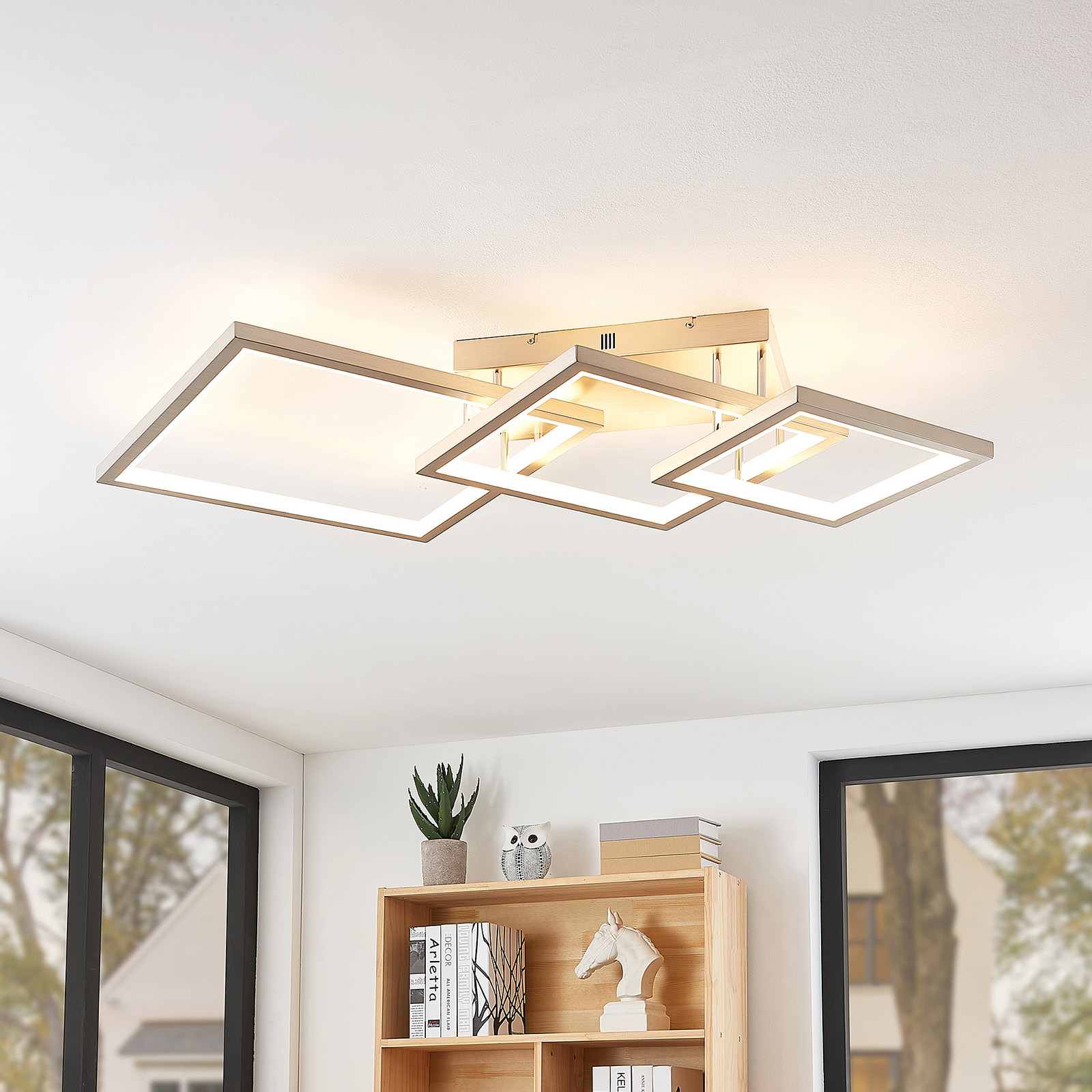 Lucande Avilara -LED-kattovalo, 3 neliötä