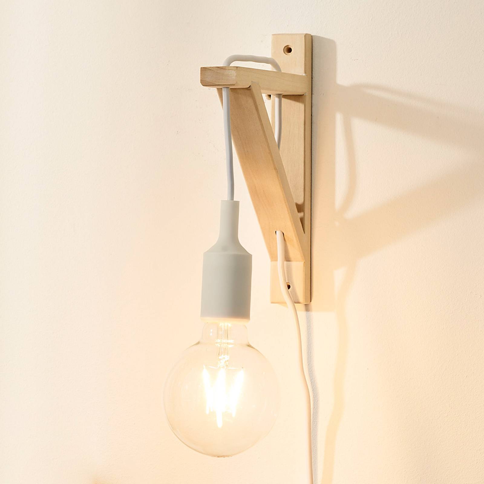 Puinen seinävalaisin Fix, valkoinen pidin