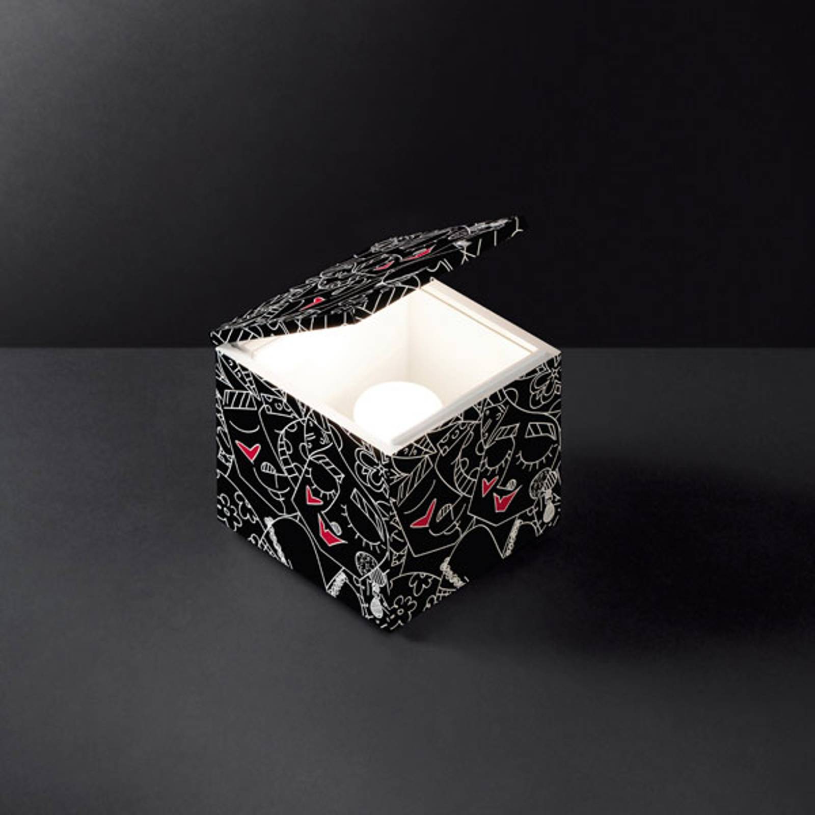 Cini&Nils Cuboluce LED-pöytälamppu Britto black