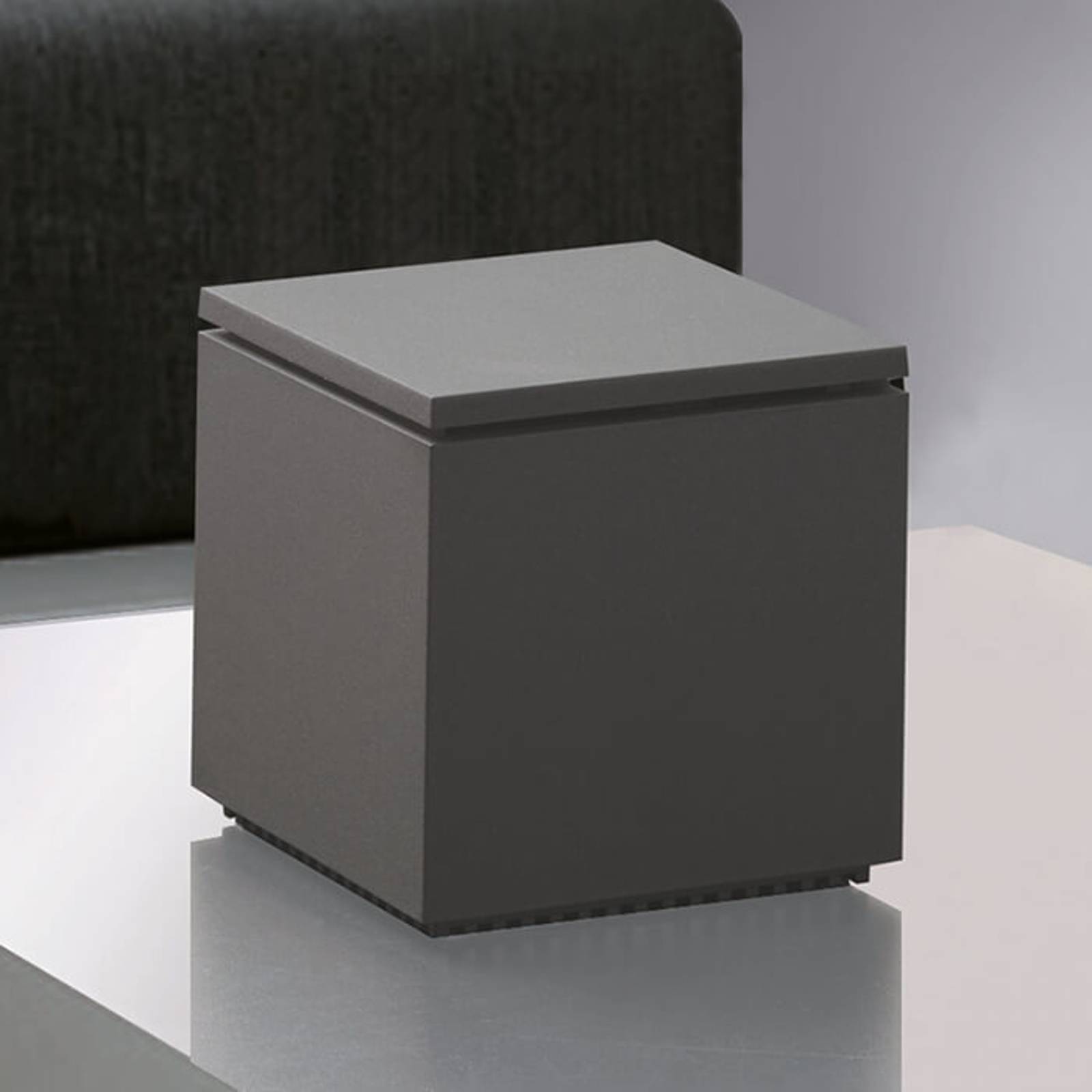 Cini&Nils Cuboled - LED-pöytälamppu, antrasiitti