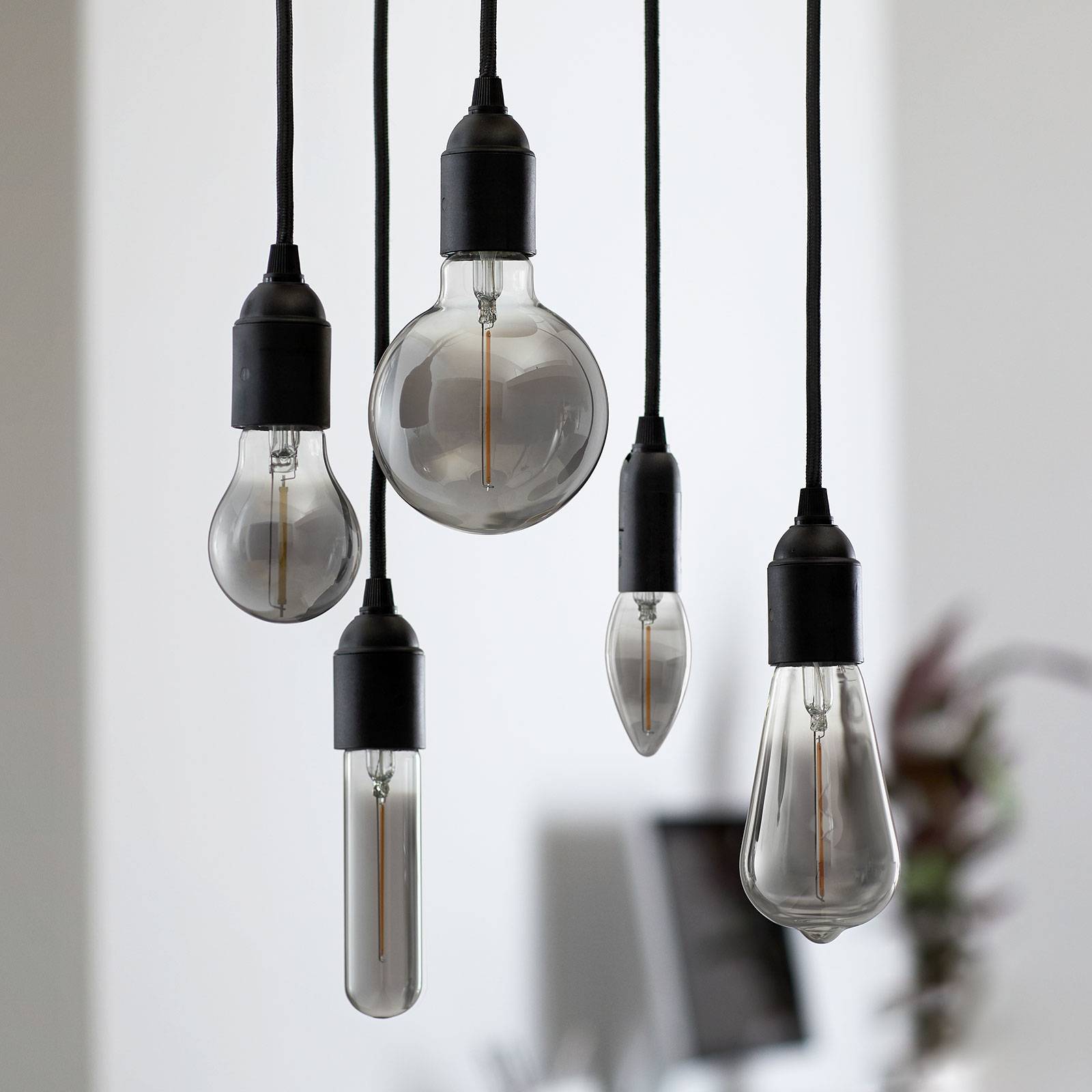 Philips Classic LED-lamppu smoky E27 A60 2,3W