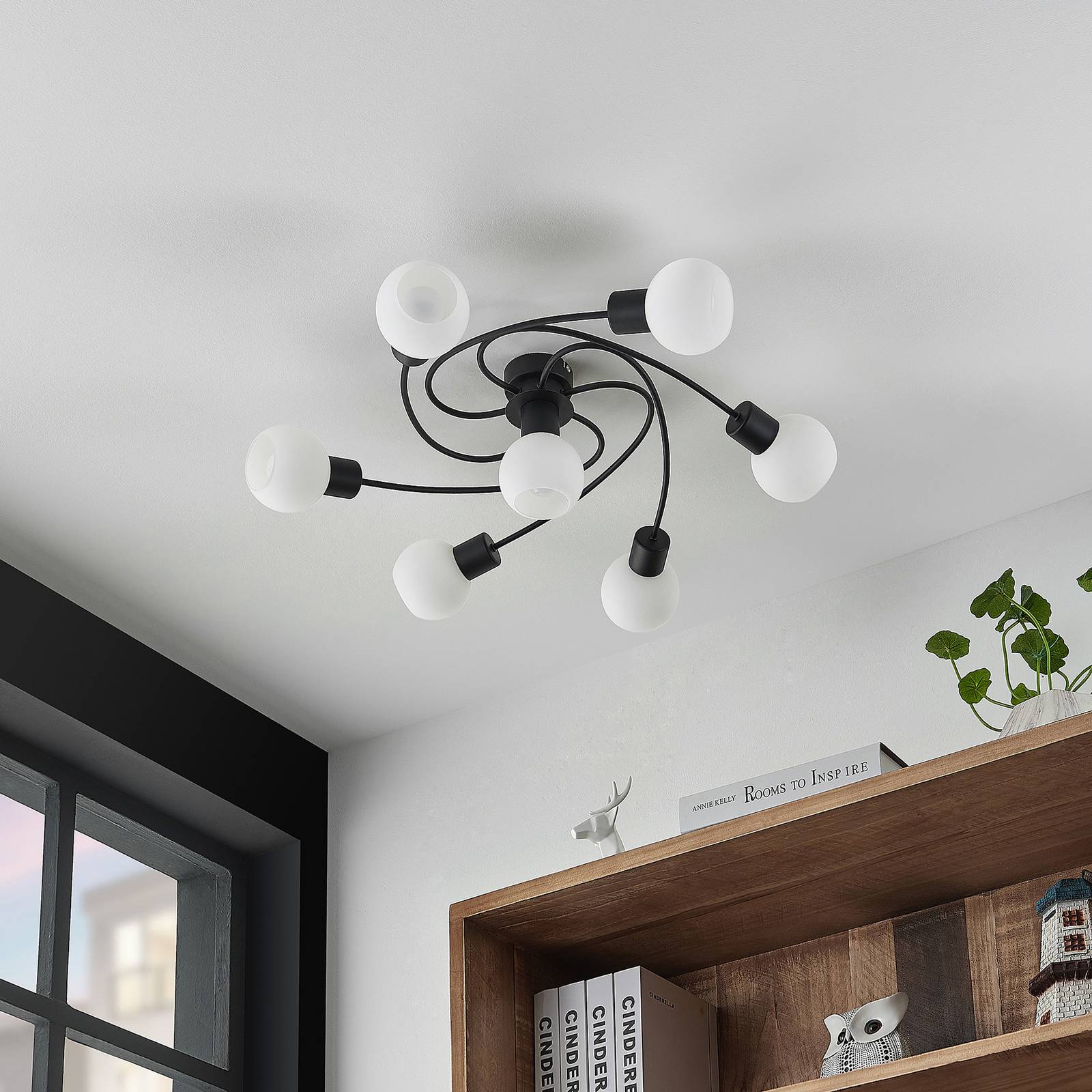 Lindby-LED-kattovalaisin Ciala, 7-lamp. musta