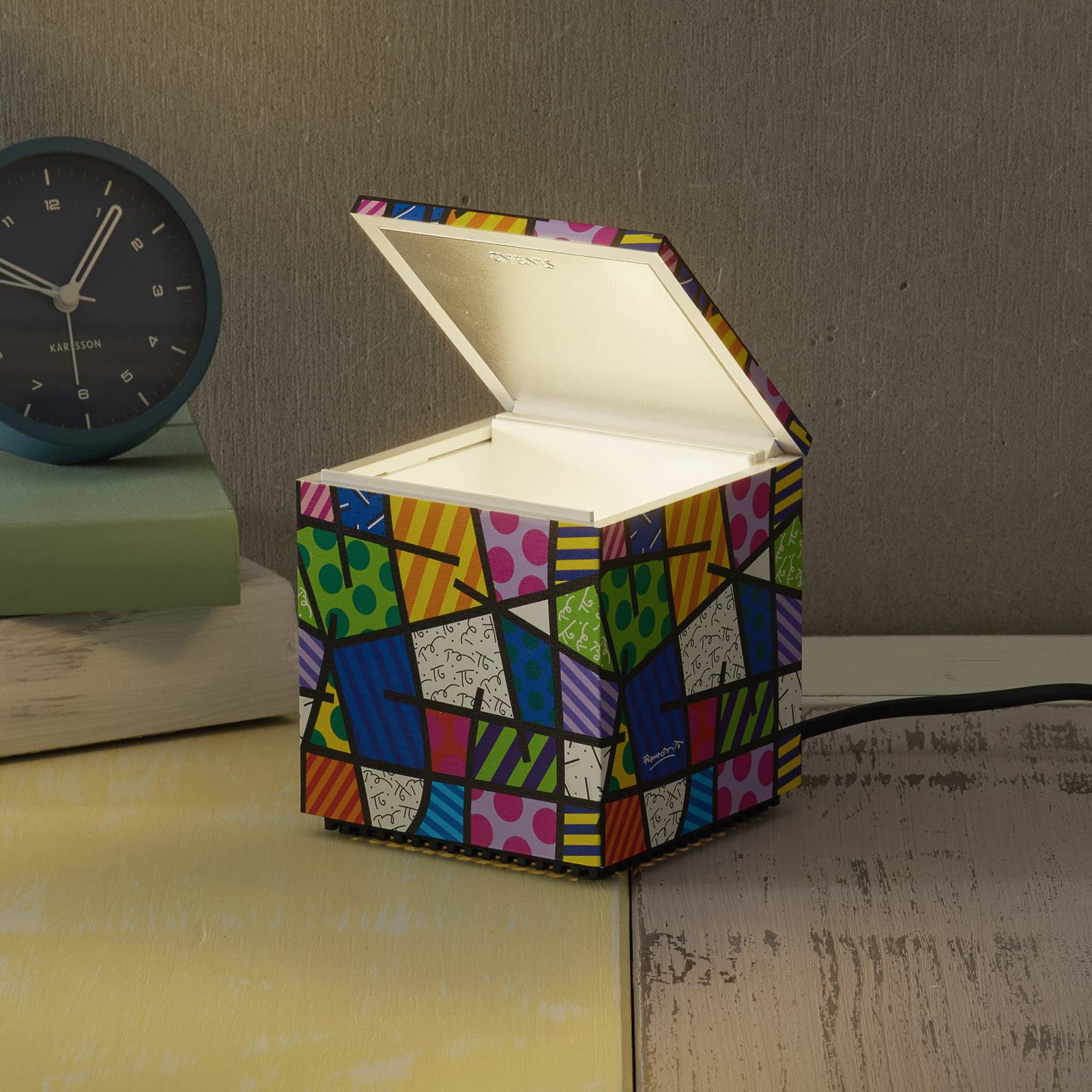 Cini&Nils Cuboluce LED-pöytälamppu Britto graphic