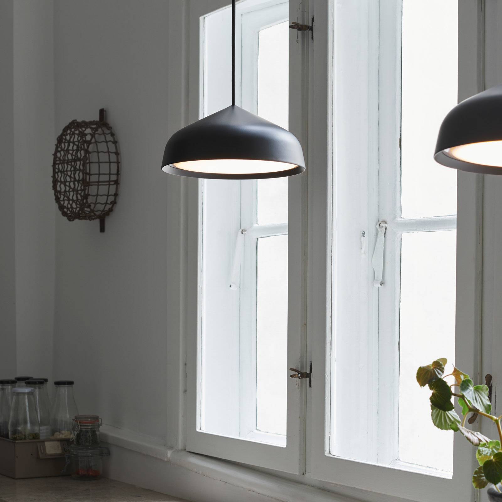 LED-riippuvalaisin Fura, 25 cm, musta