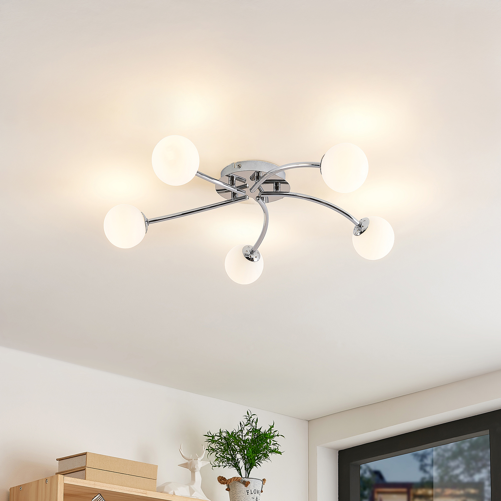 Lindby Chrissy -kattovalaisin, 5-lamppuinen, 59 cm