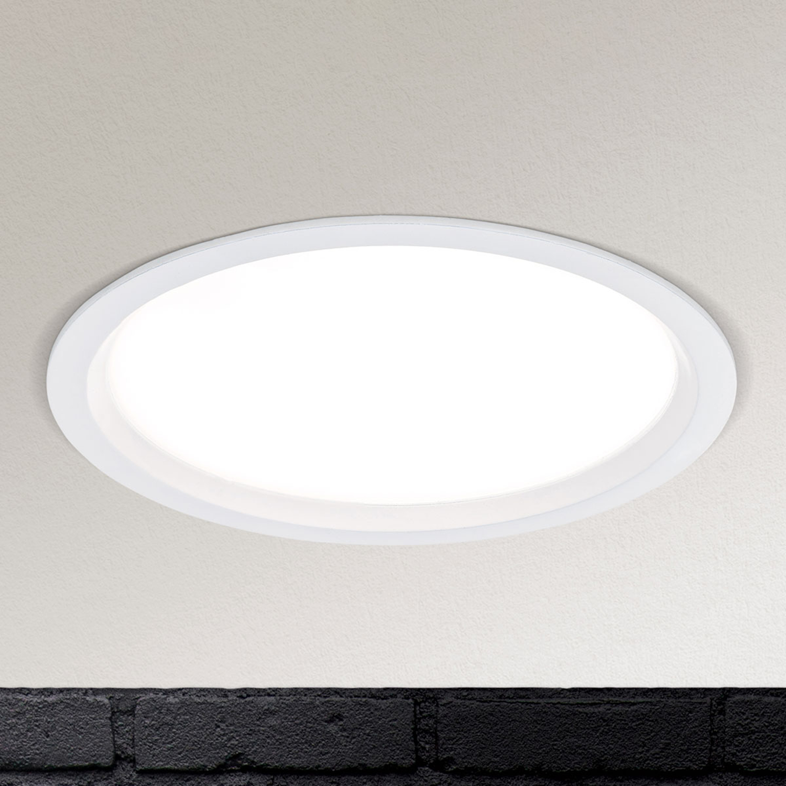 LED-uppovalaisin Spock, himmennettävä Ø 17 cm
