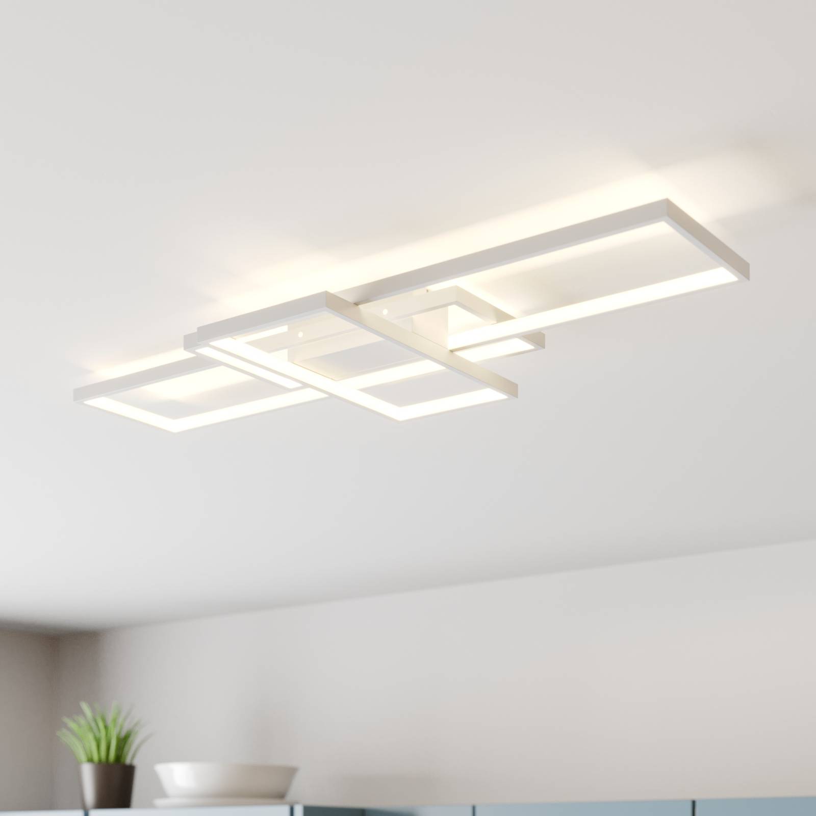 Lindby Poppy LED-kattovalaisin himmentimellä